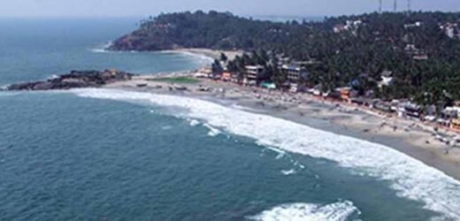 What to do in Kovalam Beach while you travel in Kerala; here are some tips.